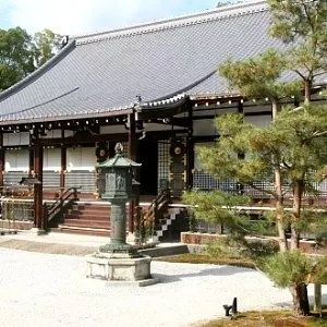 Храм Дайкаку-дзи